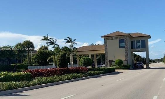 Building Photo - 13000 SW 15th Ct