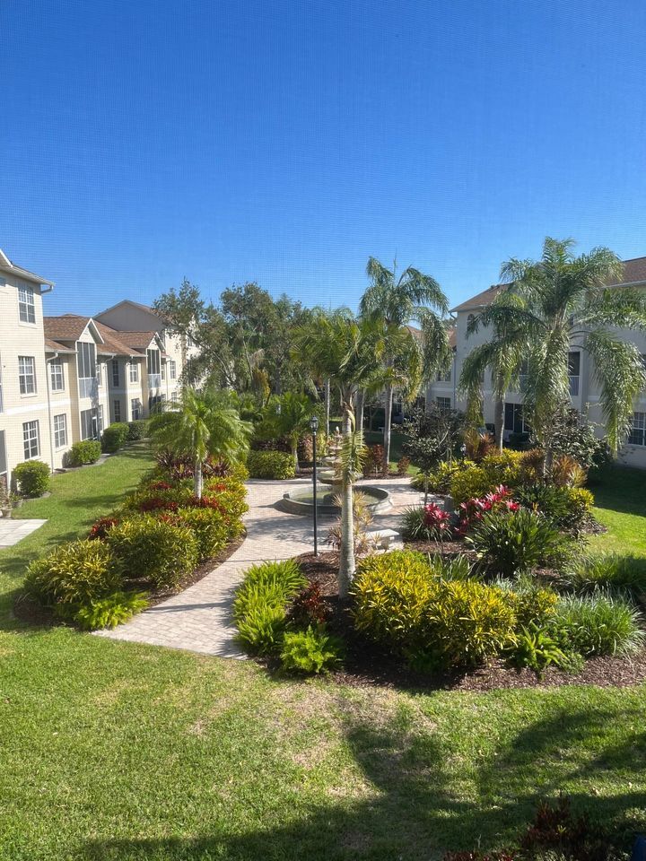Building Photo - 8389 Wingate Dr