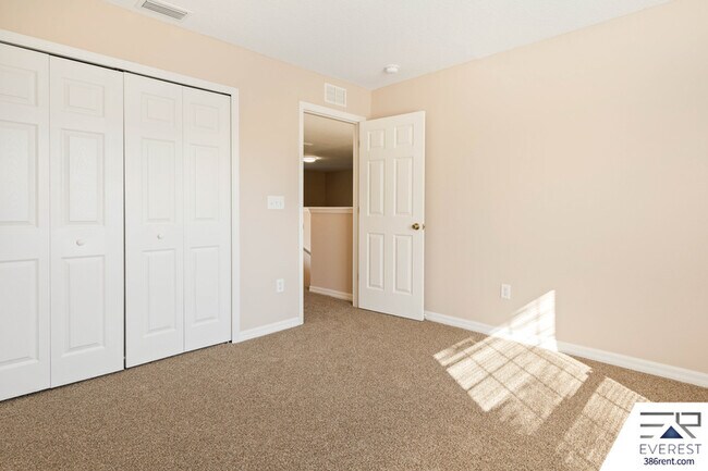 Building Photo - 23 Bruning Ln