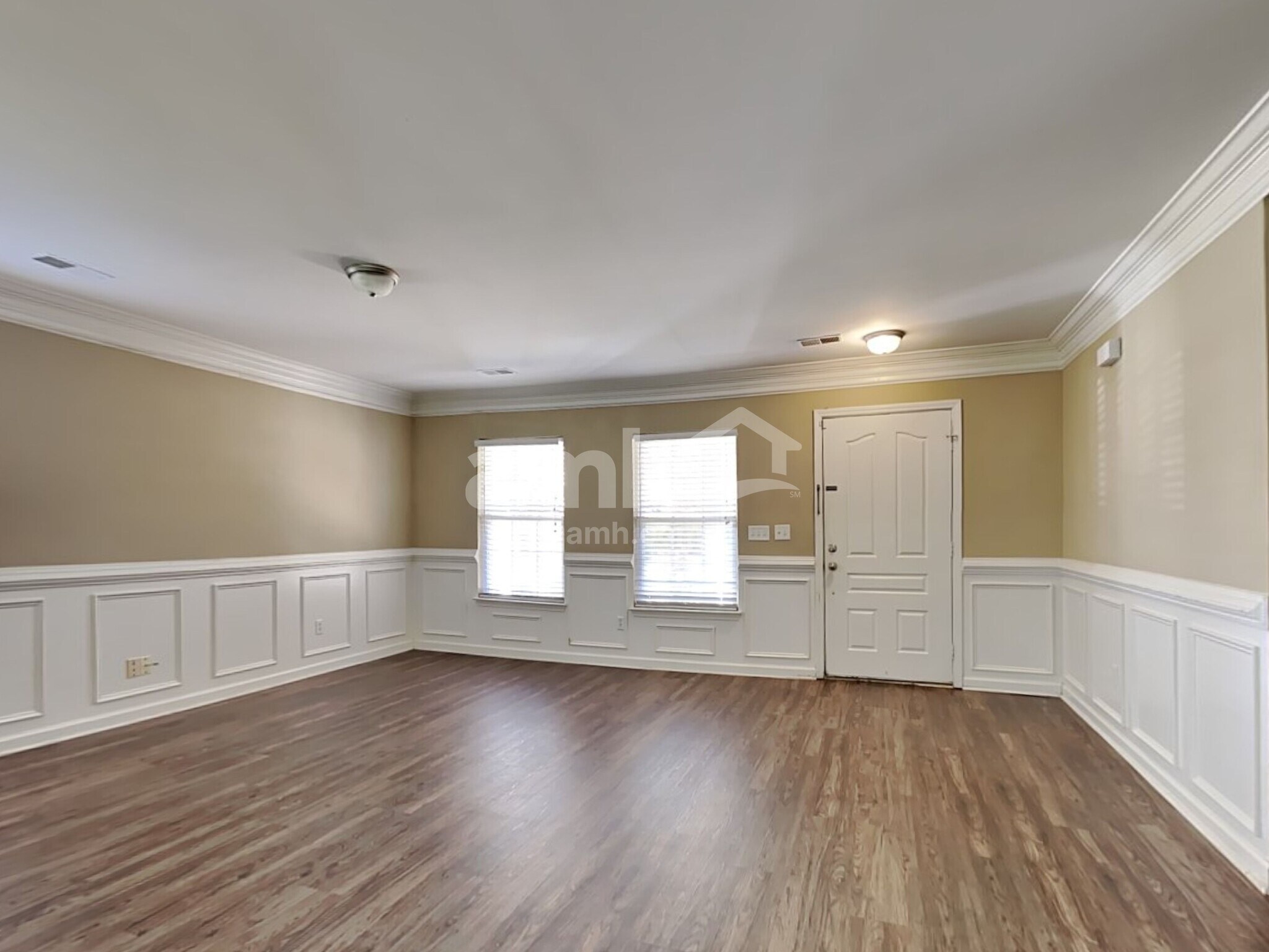 Building Photo - 138 Graduate Ln