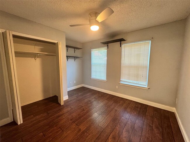 Building Photo - 3303 Sweetgum Trce