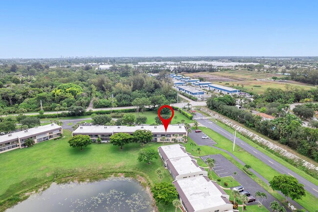 Building Photo - 118 Lake Constance Dr
