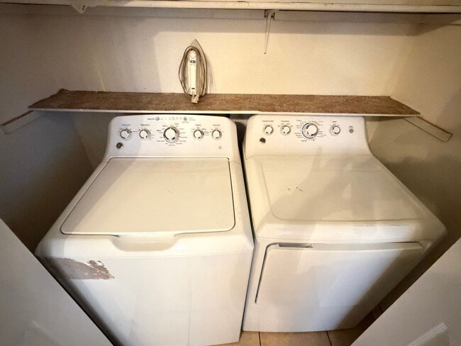 Building Photo - 3 Bed 1 Bath on a quiet country road