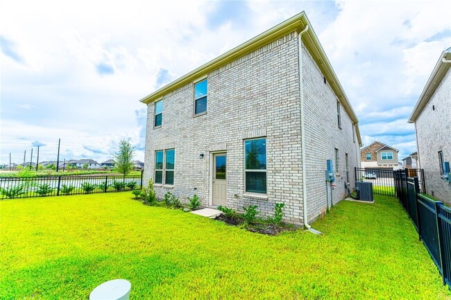 Building Photo - 1017 Laguna Cv Dr