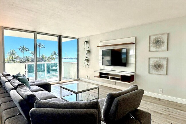 Building Photo - 1200 West Ave