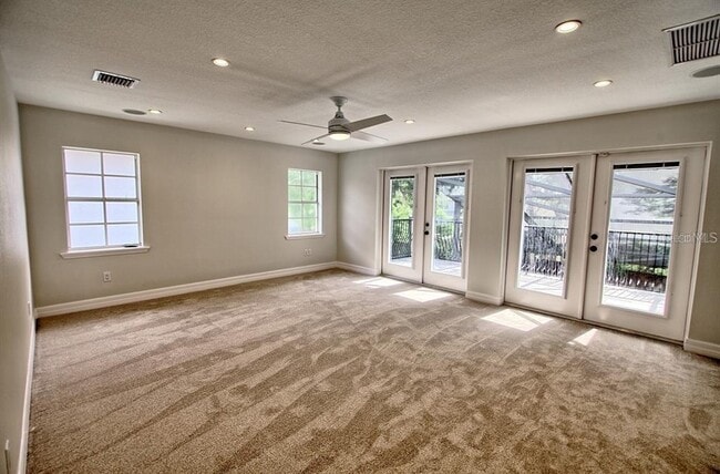 Building Photo - 5908 S Switzer Ave