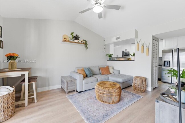 Building Photo - 15325 SW 106th Terrace