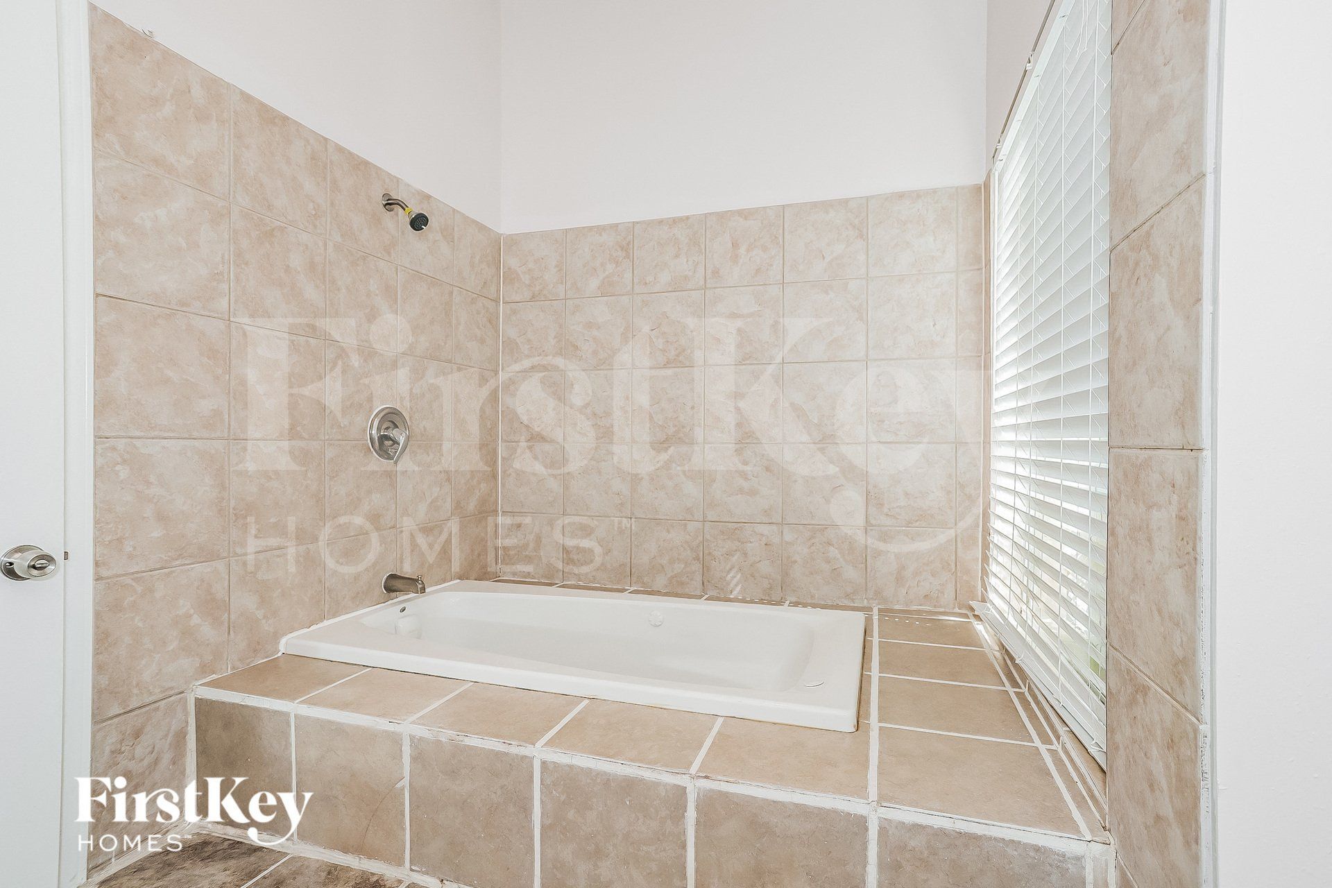 Building Photo - 7610 San Benito Dr