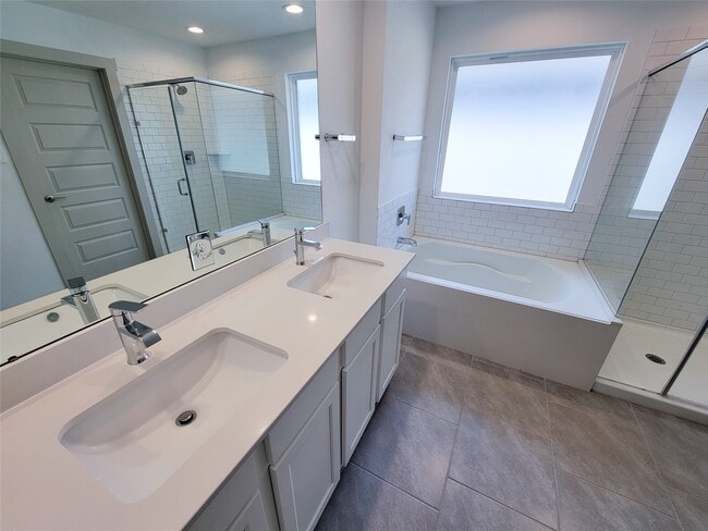 Building Photo - 7015 Halifax Harvest Ln