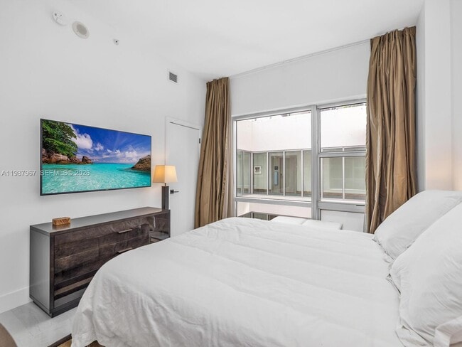 Building Photo - 6799 Collins Ave