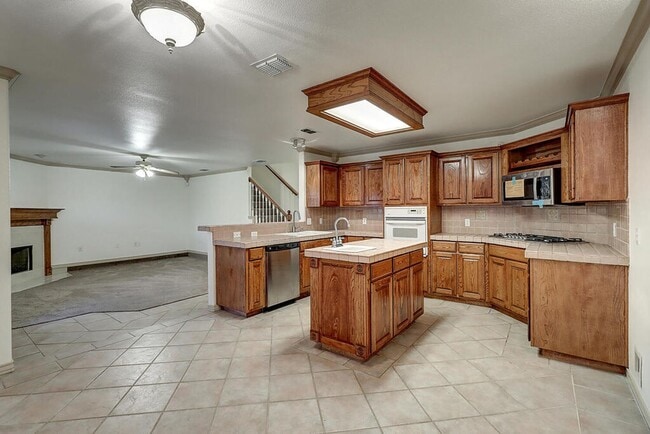 Building Photo - 4249 Rapids Dr