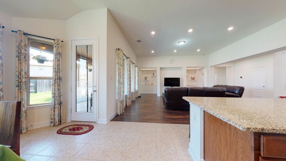 Building Photo - 1227 Posey Ridge Ln