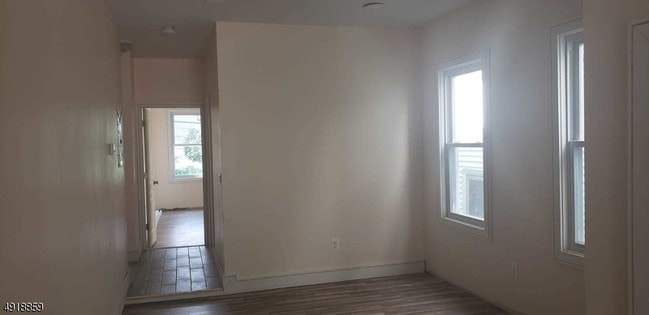 Building Photo - 395 N Grove St