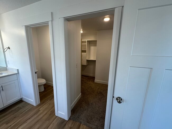 Building Photo - 3306 Eagle Mountain Town Home