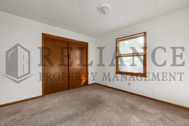 Building Photo - 1763 N Woodrow Ct