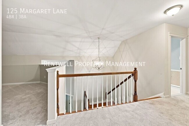 Building Photo - 125 Margaret Ln
