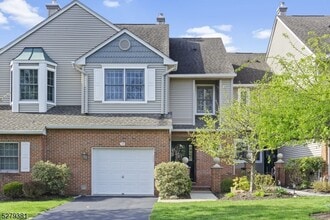 Building Photo - 78 Kent Dr