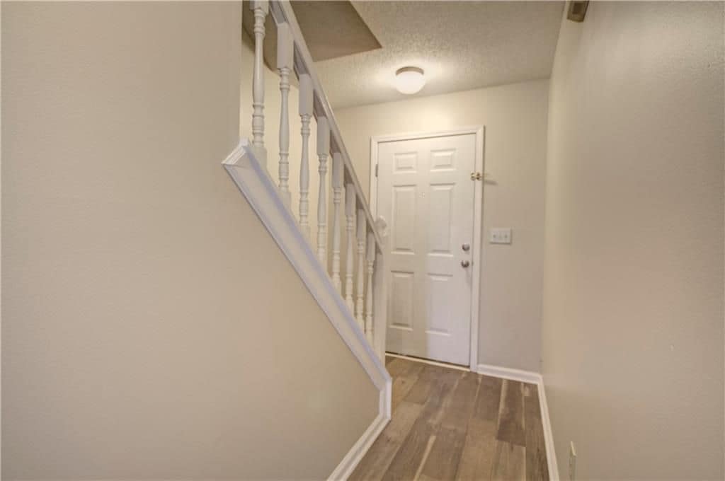 Building Photo - 33 Alston Ln SW