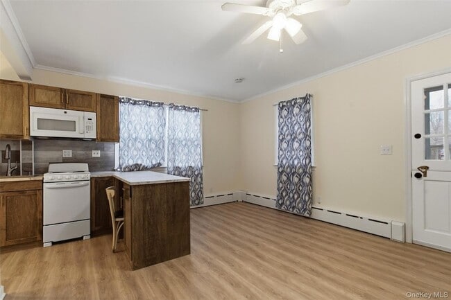 Building Photo - 1751 US-6