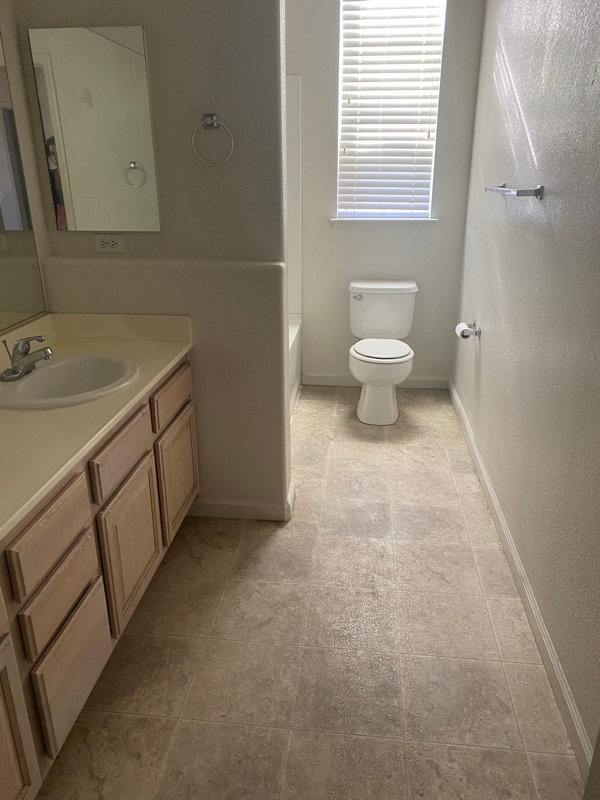 Building Photo - 0Hidden Grove