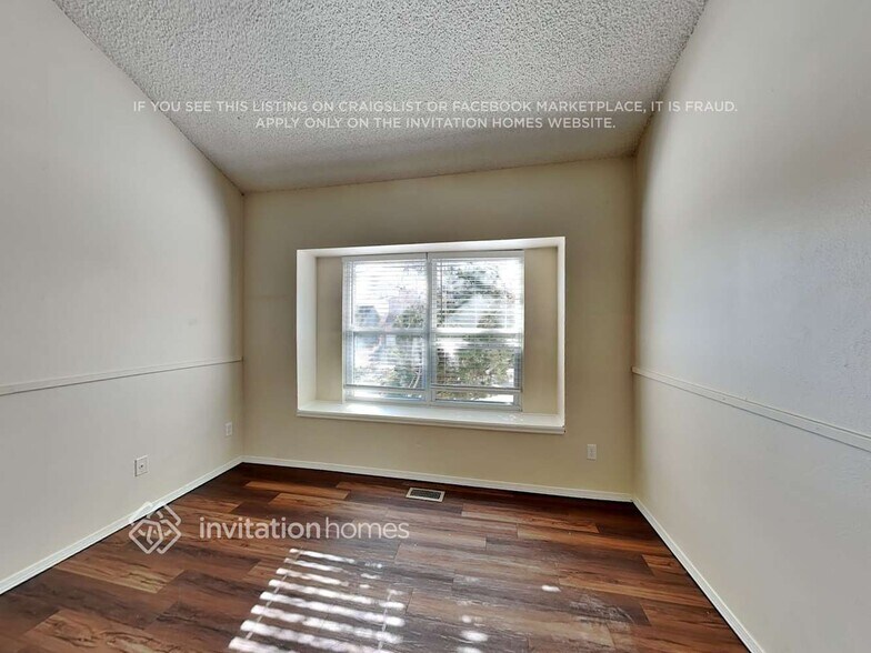 Building Photo - 4283 S Halifax Way