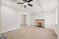 Building Photo - 914 E Stafford St