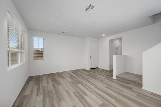 Building Photo - 40394 Via Olorosso