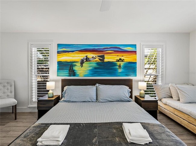 Building Photo - 7125 Shore Dr S