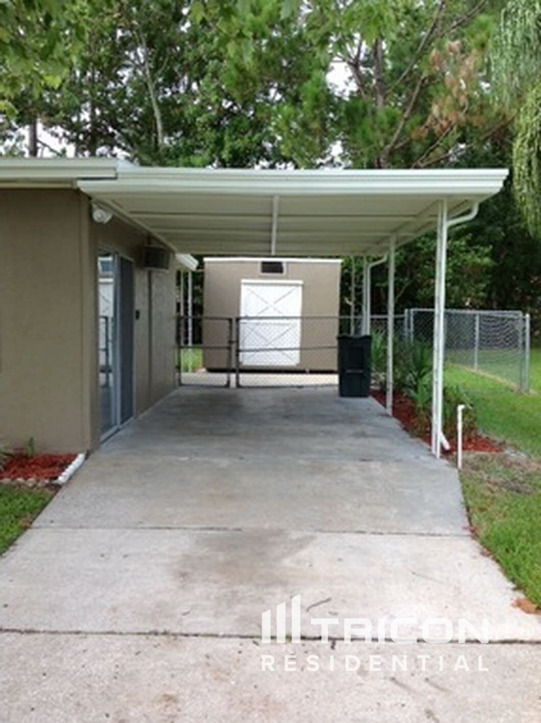 Building Photo - 944 Shorecrest Ave