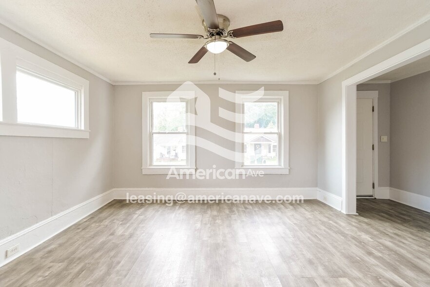 Building Photo - 407 S Emerson St