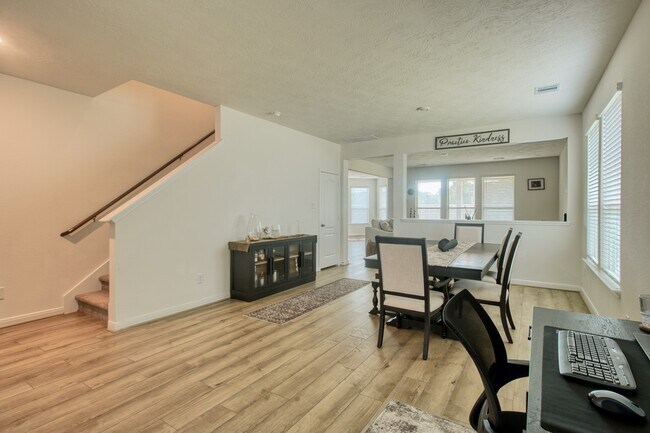 Building Photo - 3539 Sage Grn Trl