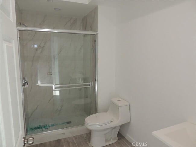 Building Photo - 22735 Del Valle St