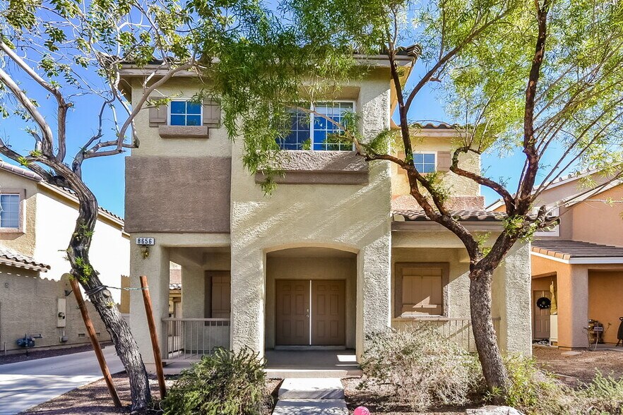 Primary Photo - 8656 Treasure Trove St