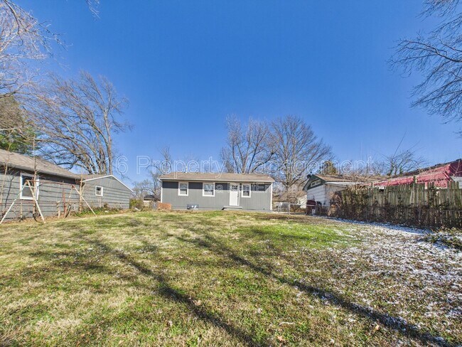 Building Photo - 4730 Richmond Ave