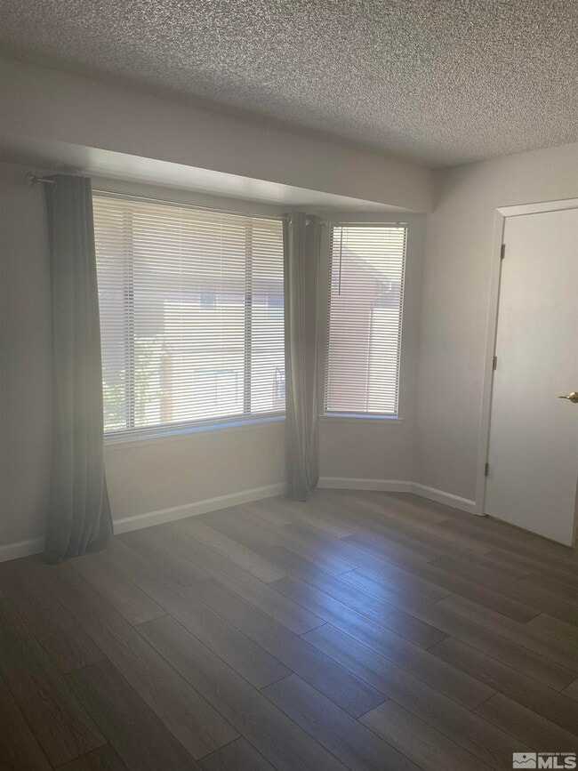 Building Photo - 2875 Idlewild Dr