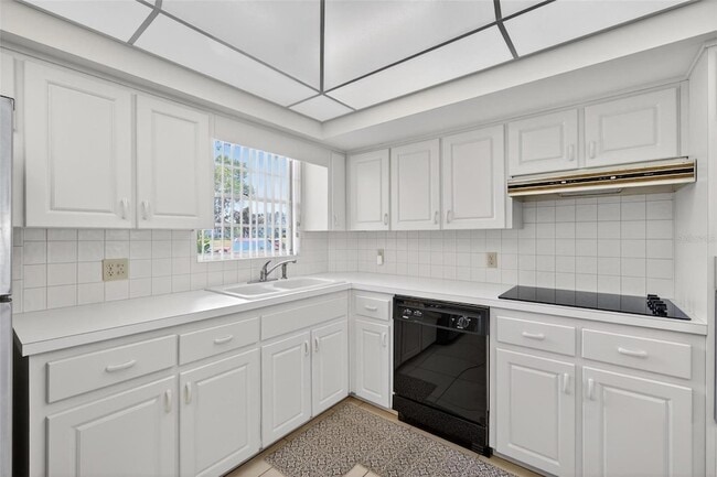 Building Photo - 2440 World Pkwy Blvd