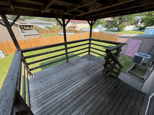 Building Photo - Spacious Single-Family Home with Fenced Backyard & Attached Garage