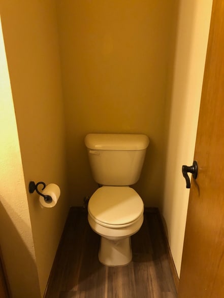 Building Photo - 2913 Laura Ln