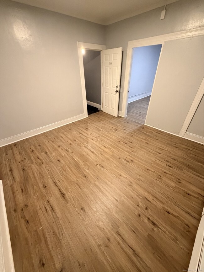 Building Photo - 42 Redding St