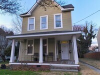 Building Photo - 1328 37th St