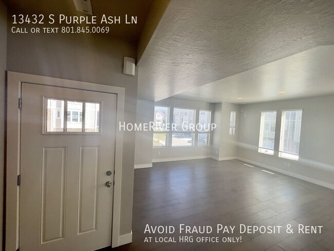 Building Photo - Beautiful Town Home For Rent!!