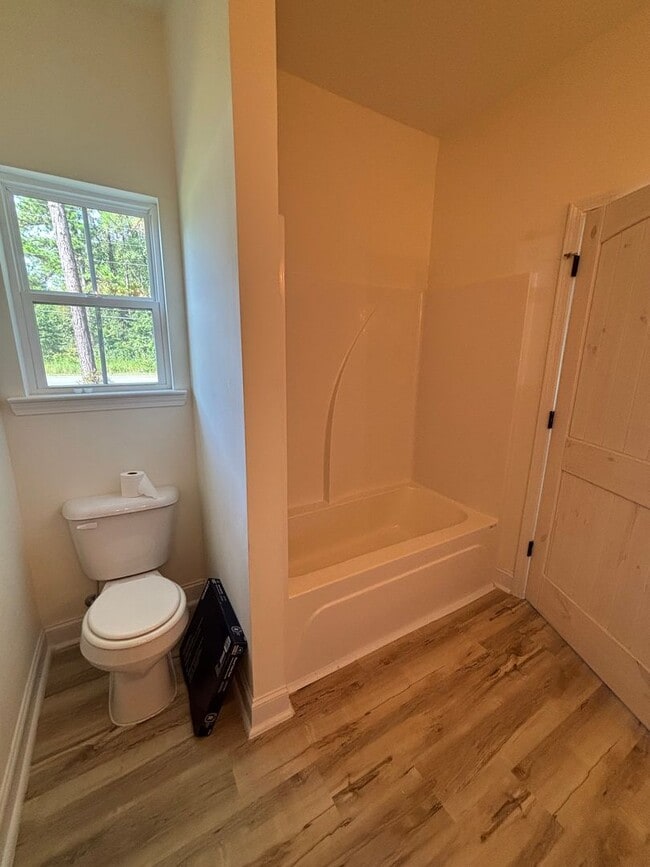 Building Photo - Brand New 3 Bedroom, 2 Bathroom Duplex in Walthourville!