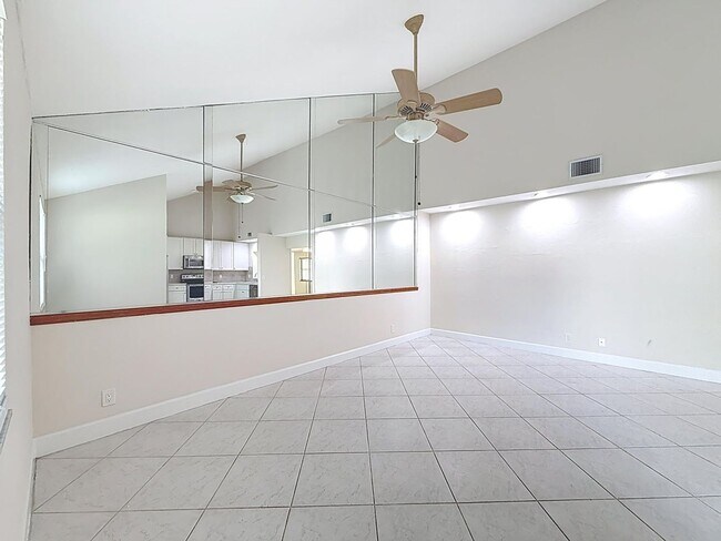 Building Photo - 9278 Ketay Cir