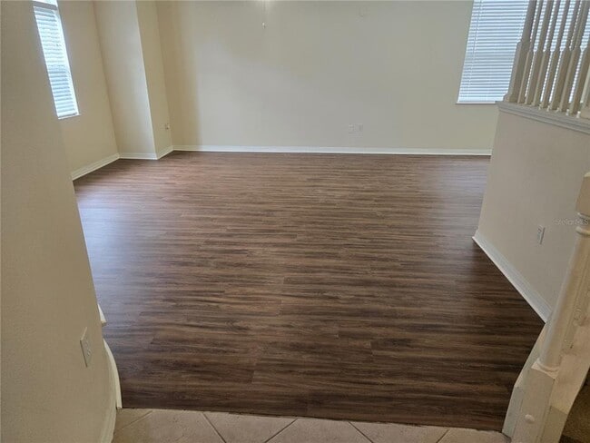Building Photo - 1125 Lascala Dr