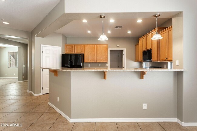 Building Photo - 30153 N 71st Dr