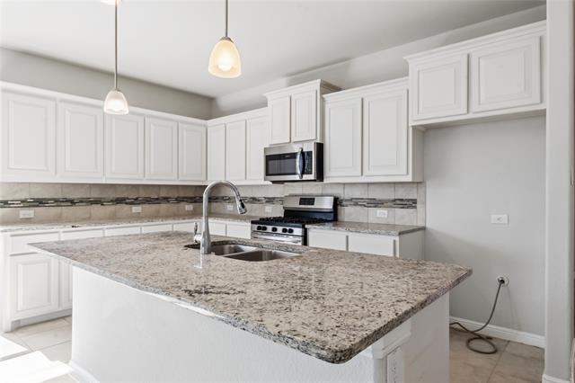 Building Photo - 4017 Esker Dr