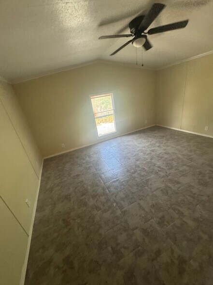 Primary Photo - 14063 Bradley Rd