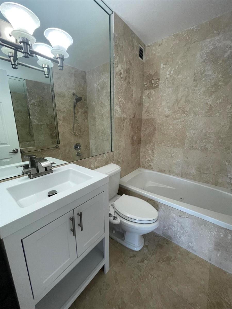 Building Photo - 2451 Brickell Ave