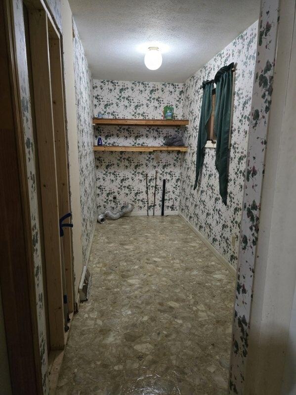 Building Photo - 203 Shavers Ford Rd