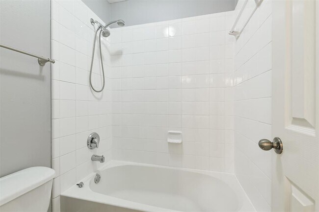 Building Photo - 10510 Barnstable Ct